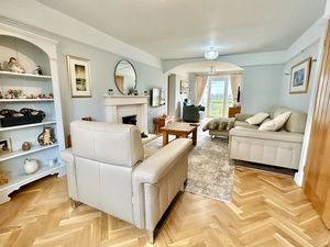 Lounge & Sitting Room- click for photo gallery